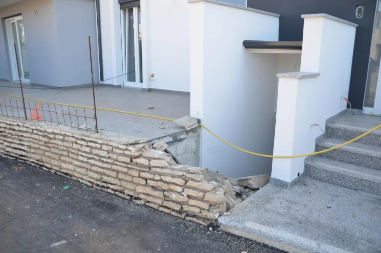 Stravične fotografije: u prometnoj nesreći u Medulinu poginula dva mu&scaron;karca