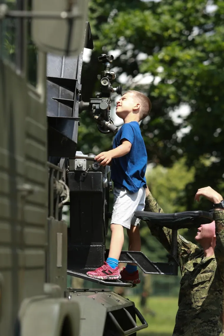 Pi&scaron;tolji, pu&scaron;ke, rakete, helikopteri, radari...pogledajte &scaron;to je sve Hrvatska vojska prezentirala na Jarunu