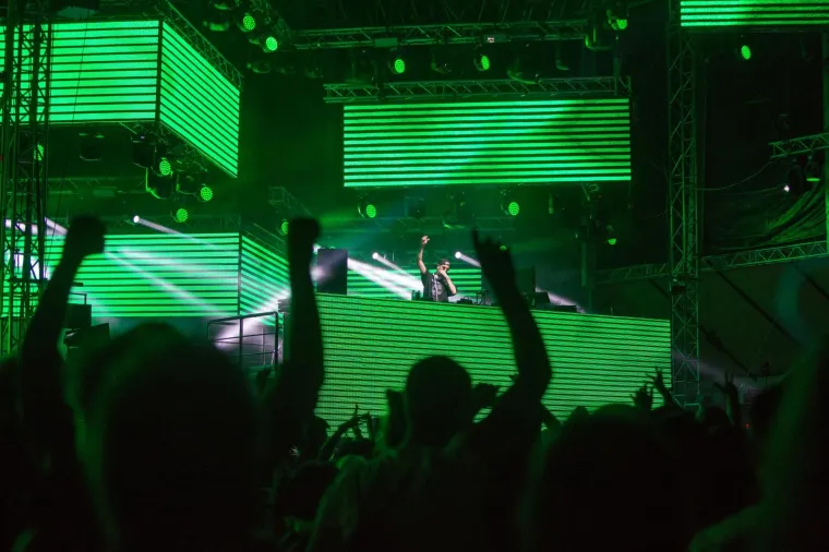 POČEO JE SEA STAR FESTIVAL: Evo kako se sinoć zabavljalo na partyju u Umagu