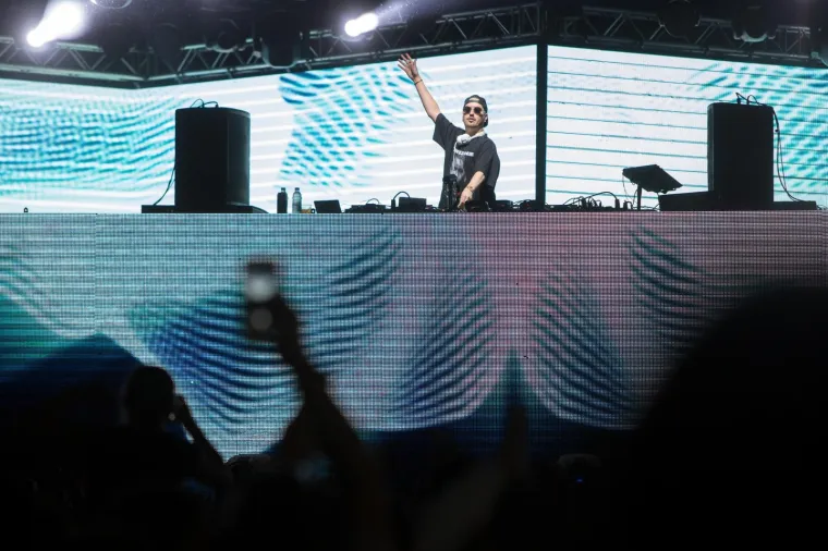 POČEO JE SEA STAR FESTIVAL: Evo kako se sinoć zabavljalo na partyju u Umagu