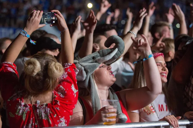 POČEO JE SEA STAR FESTIVAL: Evo kako se sinoć zabavljalo na partyju u Umagu