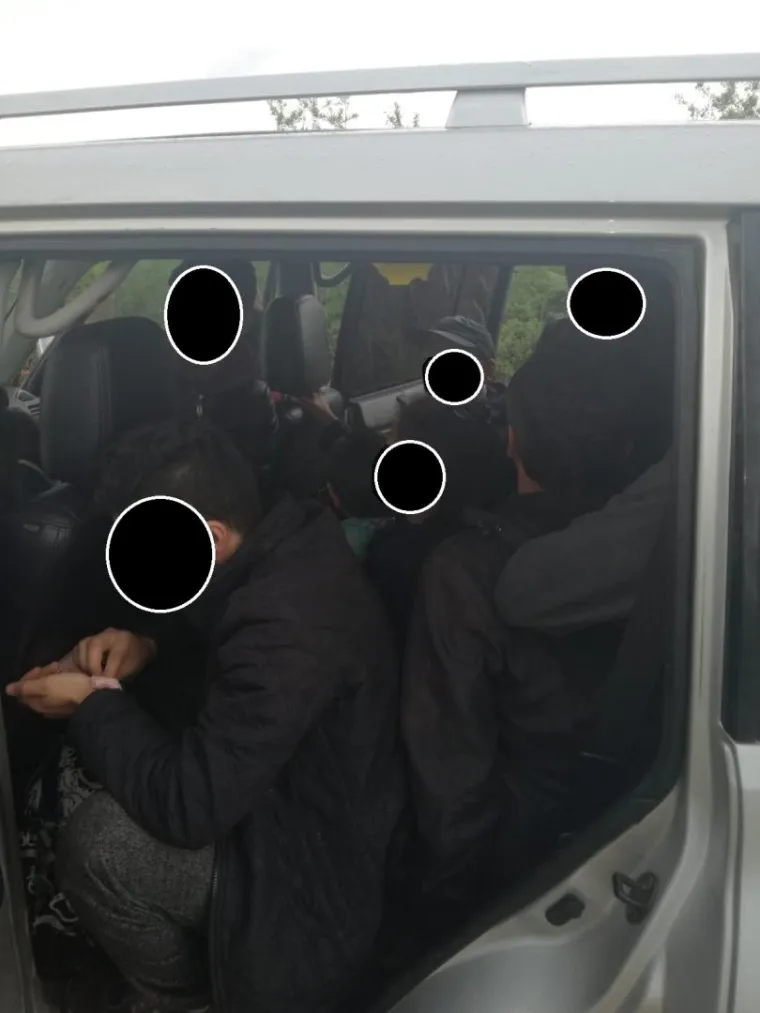 Prevozili su ukupno 48 stranih državljana te iz koristoljublja, za unaprijed dogovoreni novčani iznos, dogovorili kako će im omogućiti da ilegalno izađu s teritorija RH i uđu na teritorij Europske unije