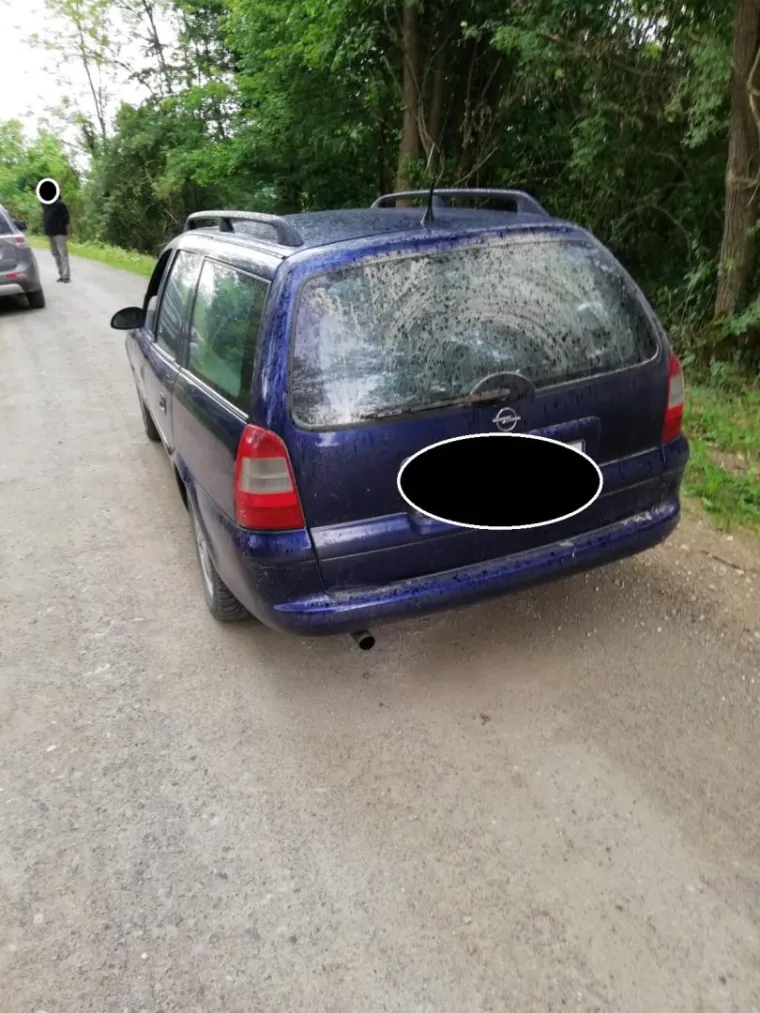 Prevozili su ukupno 48 stranih državljana te iz koristoljublja, za unaprijed dogovoreni novčani iznos, dogovorili kako će im omogućiti da ilegalno izađu s teritorija RH i uđu na teritorij Europske unije