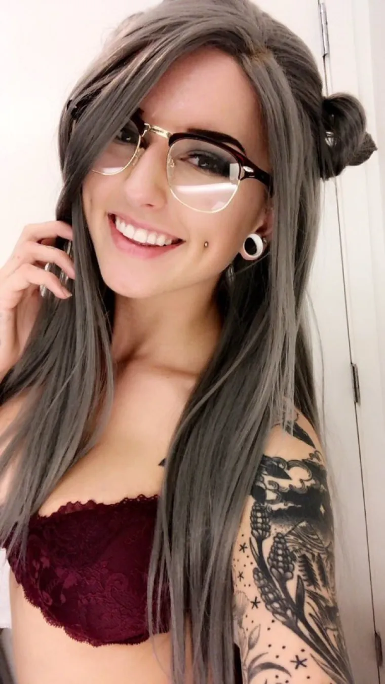 NEKI TRAŽE SPOSOBNE MINISTRE, A NEKI SEKSI LJEPOTICE: Jedna od te dvije misije je bila prilično uspje&scaron;na