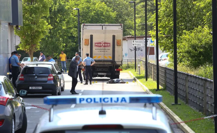 Kamion pregazio pje&scaron;aka na stanici za tehnički pregled Euro zagreb u Remetincu