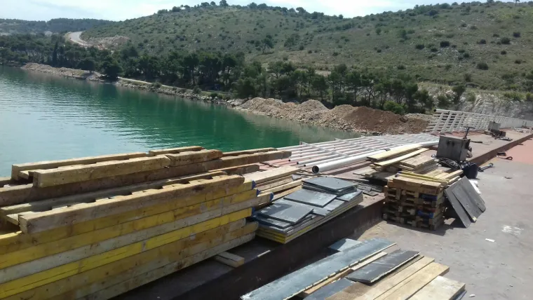 Čiovski most polako poprima zavr&scaron;ni izgled, ali na nekim dijelovima ima jo&scaron; puno posla
