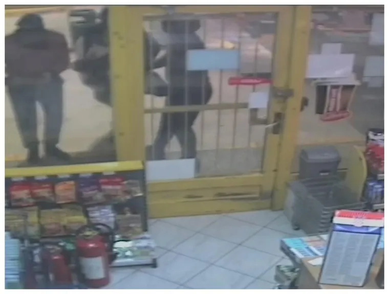 Policija je nad trojcem obavila kriminalističko istraživanje te su ih, uz pripadajuće kaznene prijave, prepratili u pritvor