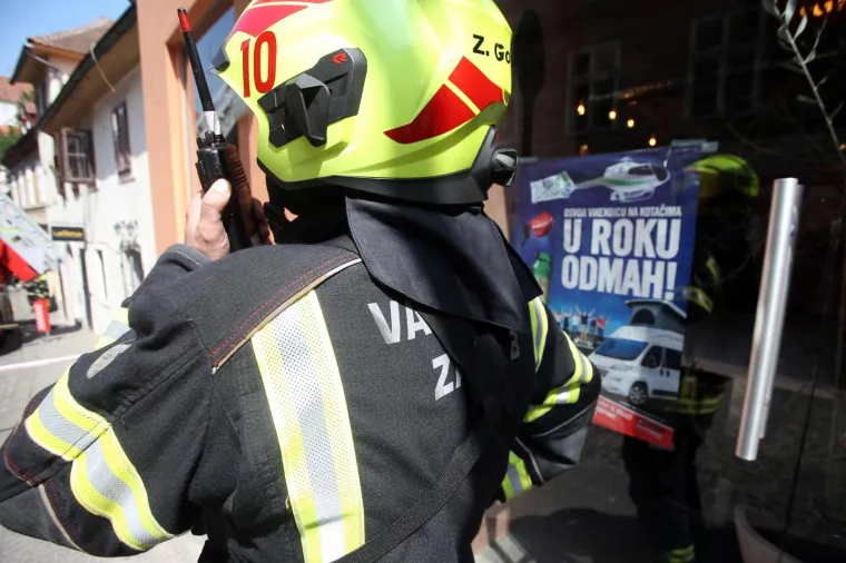 GORJELO U CENTRU ZAGREBA: Vatrogasci hitrom intervencijom stavili požar u Skalinskoj ulici pod kontrolu