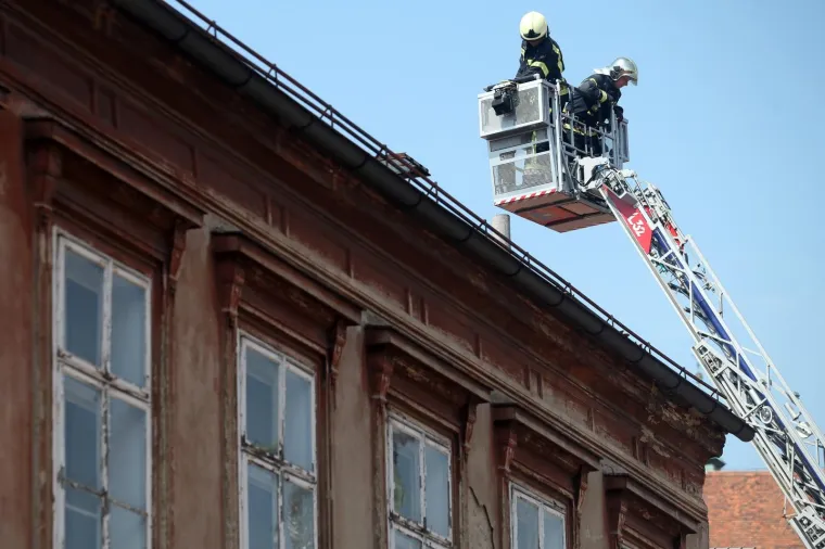 GORJELO U CENTRU ZAGREBA: Vatrogasci hitrom intervencijom stavili požar u Skalinskoj ulici pod kontrolu