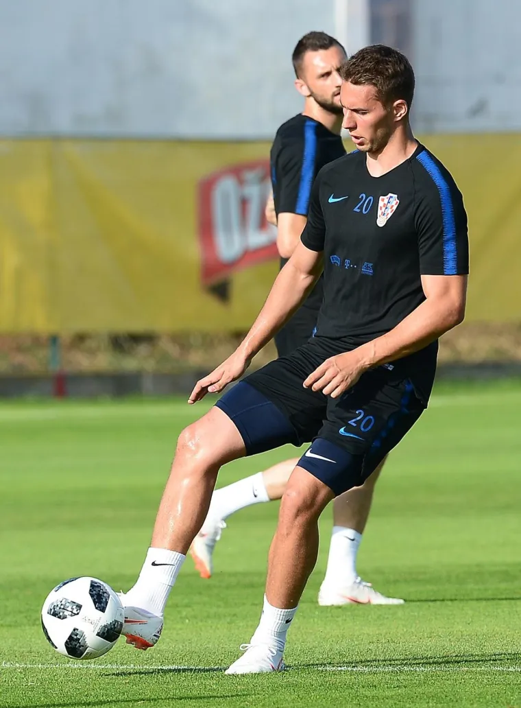 VATRENI ODRADILI POPODNEVNI TRENING: Ćorluka trenirao bez problema