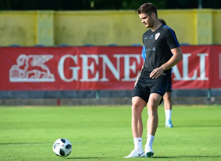 VATRENI ODRADILI POPODNEVNI TRENING: Ćorluka trenirao bez problema