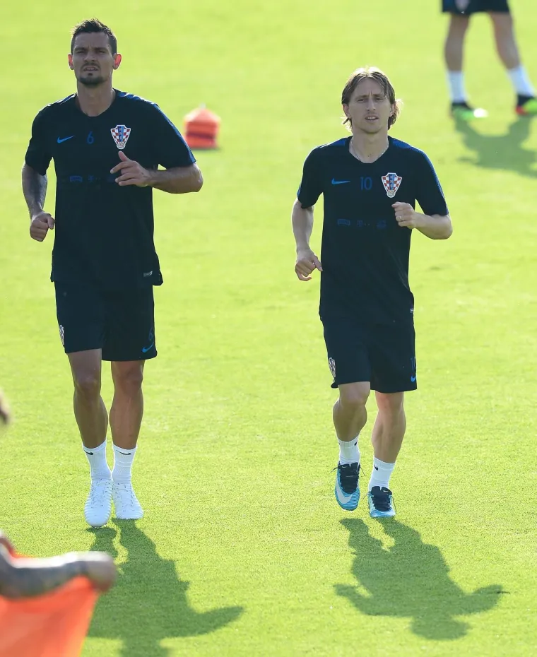 IZBORNIK DALIĆ KONAČNO DOČEKAO I SVOG KAPETANA: Modrić stigao u Rovinj