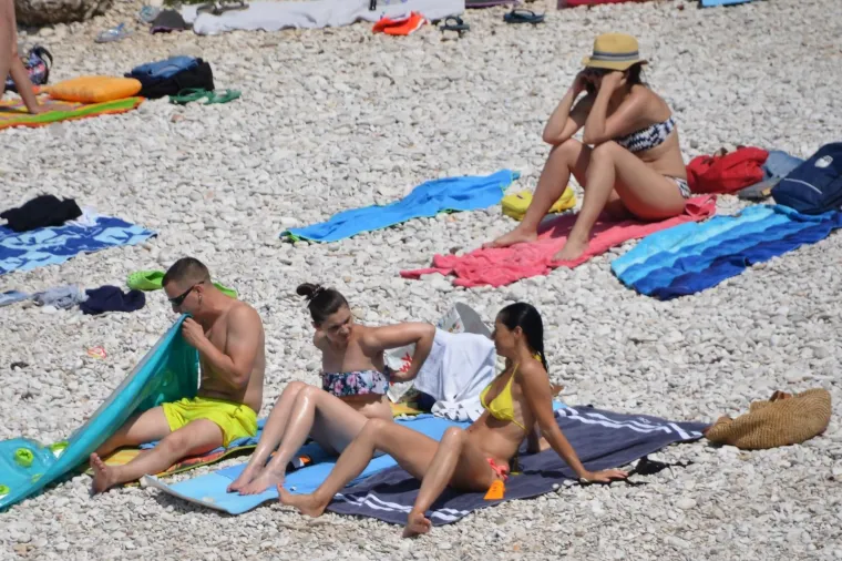 Visoke temperature natjerale su mnoge da potraže osvježenje