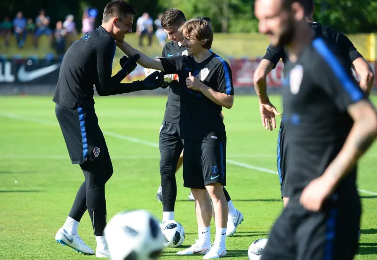 VATRENI ODRADILI POSLJEDNJI TRENING U ROVINJU: Sve je spremno za utakmicu s Brazilom