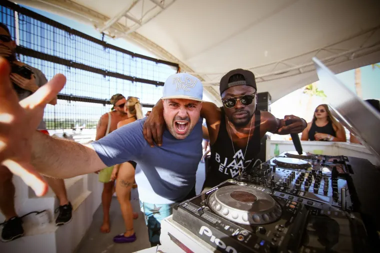 KRENULO JE: Otvorena sezona raskala&scaron;enih partija na Zrću, evo kako je pro&scaron;ao prvi tulum