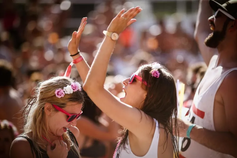 KRENULO JE: Otvorena sezona raskala&scaron;enih partija na Zrću, evo kako je pro&scaron;ao prvi tulum