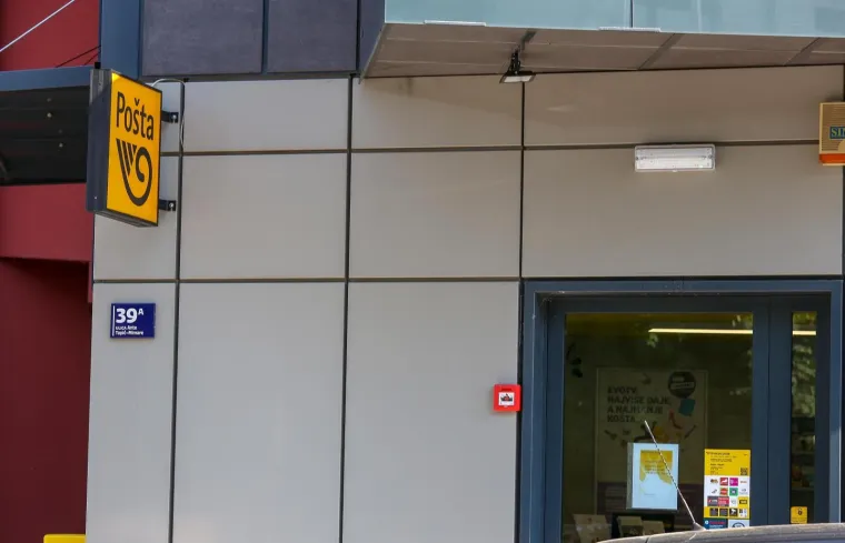 U jutarnjim satima opljačkana poslovnica po&scaron;te na Male&scaron;nici