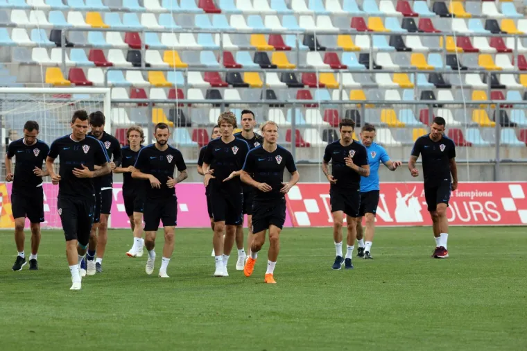 REPREZENTACIJA SE VRATILA U HRVATSKU: Vatreni su nakon poraza odradili trening na Rujevici