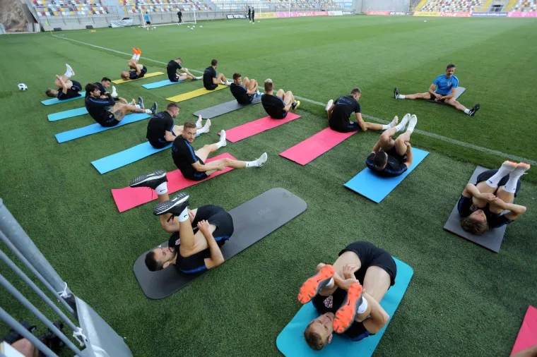 REPREZENTACIJA SE VRATILA U HRVATSKU: Vatreni su nakon poraza odradili trening na Rujevici