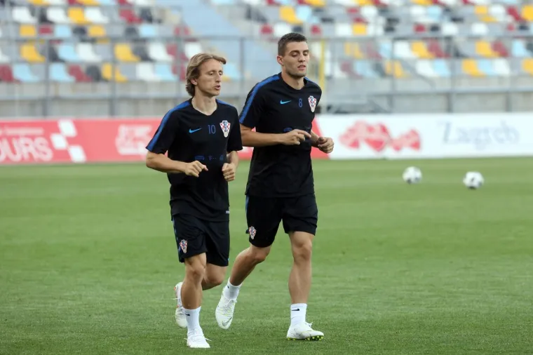 REPREZENTACIJA SE VRATILA U HRVATSKU: Vatreni su nakon poraza odradili trening na Rujevici