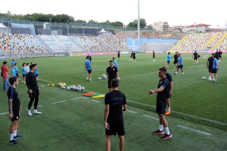 REPREZENTACIJA SE VRATILA U HRVATSKU: Vatreni su nakon poraza odradili trening na Rujevici