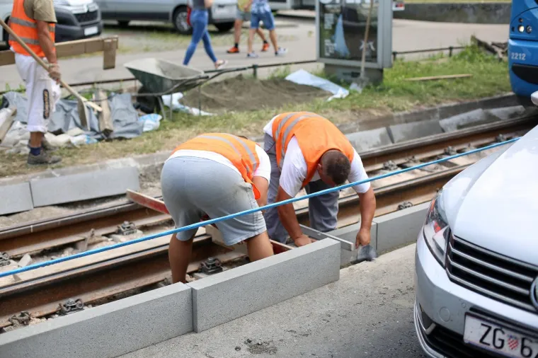 ZAGREPČANI NA RUBU ŽIVACA: Zbog radova na Savskoj cesti svakodnevno se stvaraju ogromne gužve