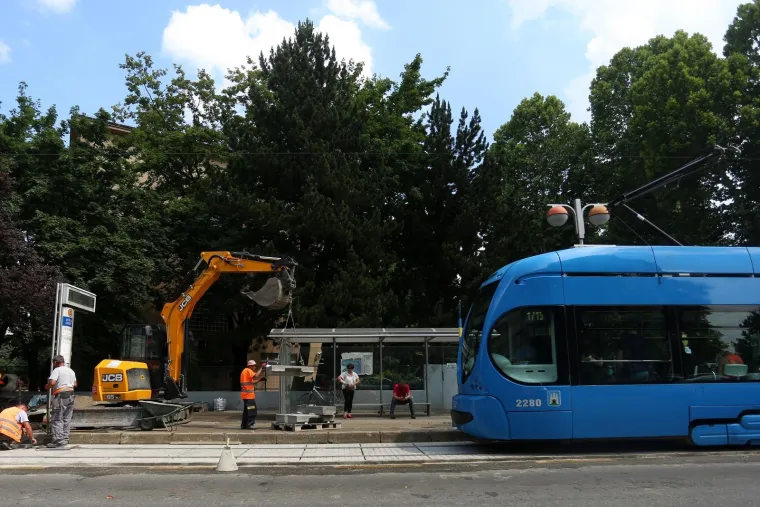 ZAGREPČANI NA RUBU ŽIVACA: Zbog radova na Savskoj cesti svakodnevno se stvaraju ogromne gužve