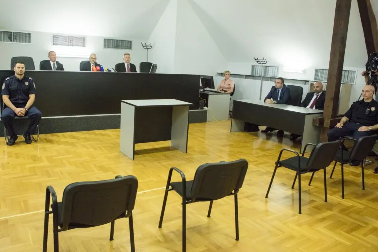 IZREČENA NEPRAVOMOĆNA PRESUDA: Zdravko Mamić osuđen je na &scaron;est i pol godina zatvora