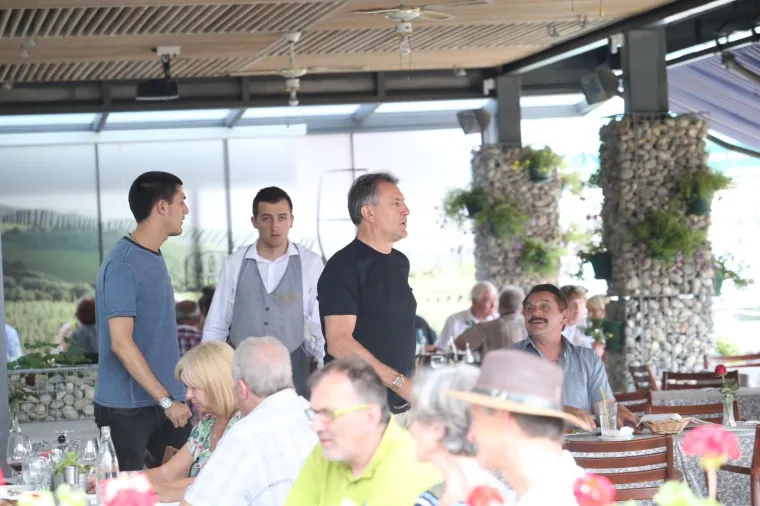 ZDRAVKO MAMIĆ ODRŽAO PRESICU U MEĐUGORJU: 'Nema &scaron;anse da se vratim u Hrvatsku'