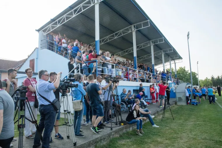 Vatreni odradili trening, a s prepune tribine ih bodrili kao da su već na Svjetskom prvenstvu