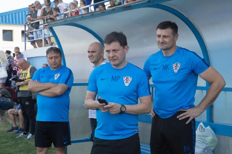 Vatreni odradili trening, a s prepune tribine ih bodrili kao da su već na Svjetskom prvenstvu