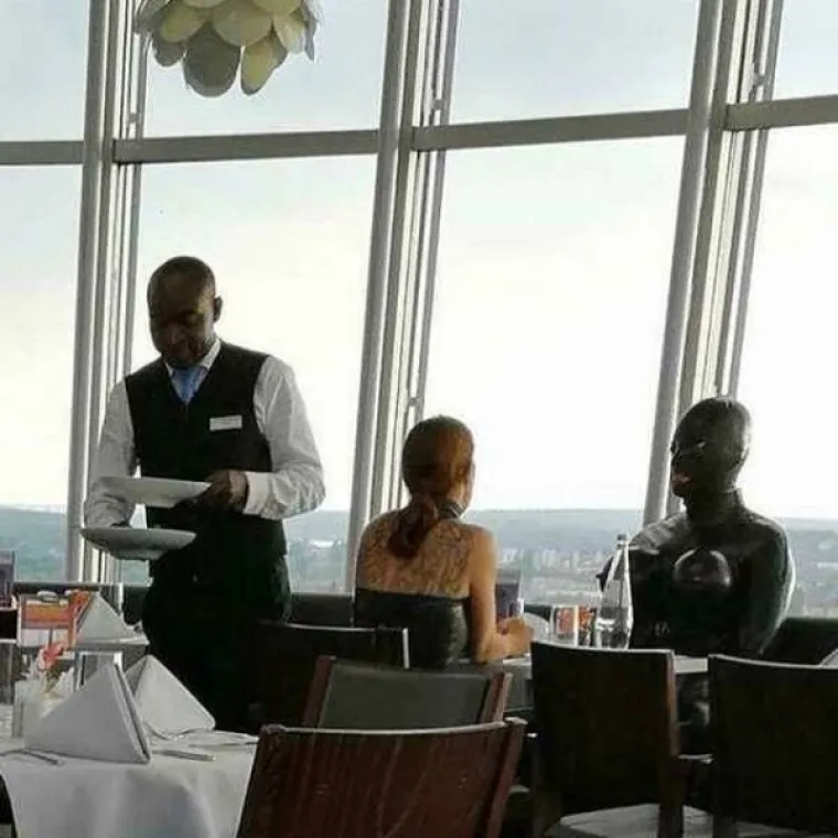 KOJI VRAG SE OVDJE DOGAĐA?! Zapravo, možda bolje da ne znamo &scaron;to je tim ljudima bilo u glavi