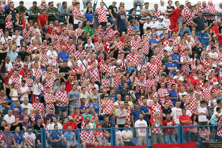 16 tisuća navijača u Osijeku na utakmici Hrvatska - Senegal