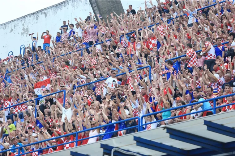 16 tisuća navijača u Osijeku na utakmici Hrvatska - Senegal