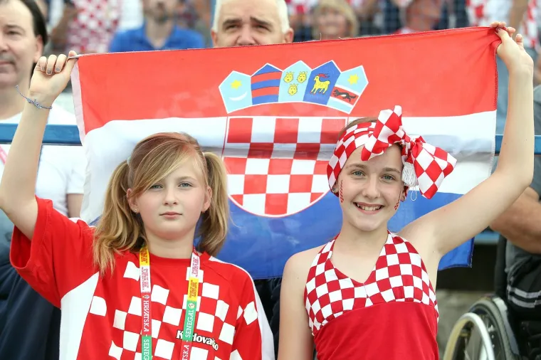 16 tisuća navijača u Osijeku na utakmici Hrvatska - Senegal