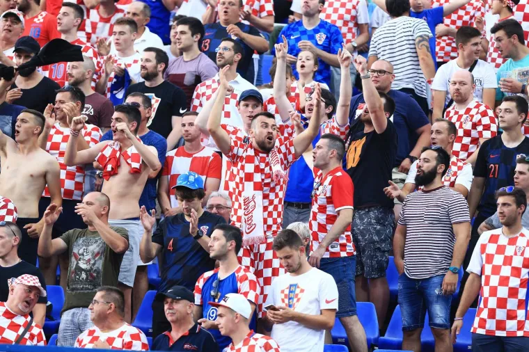 16 tisuća navijača u Osijeku na utakmici Hrvatska - Senegal