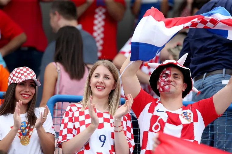 16 tisuća navijača u Osijeku na utakmici Hrvatska - Senegal