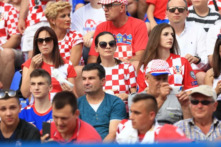 16 tisuća navijača u Osijeku na utakmici Hrvatska - Senegal
