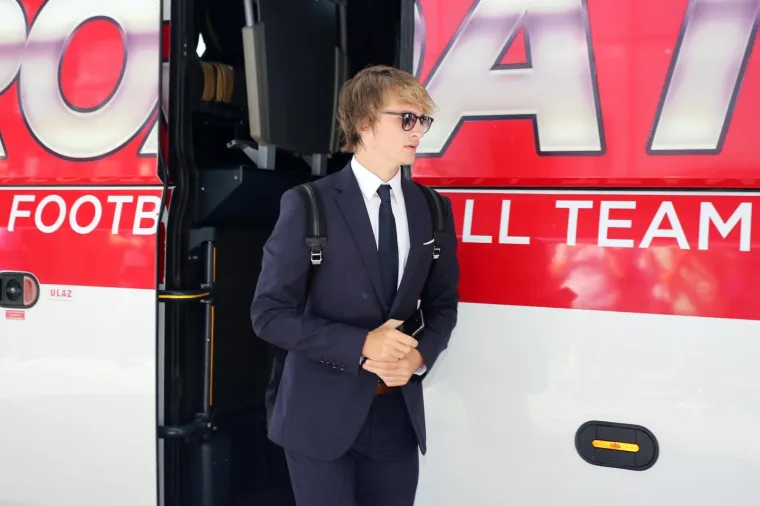 Pogledajte kakva je atmosfera vladala: Hrvatska reprezentacija otputovala u Rusiju