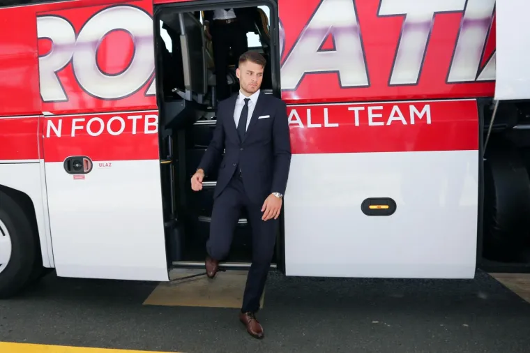 Pogledajte kakva je atmosfera vladala: Hrvatska reprezentacija otputovala u Rusiju