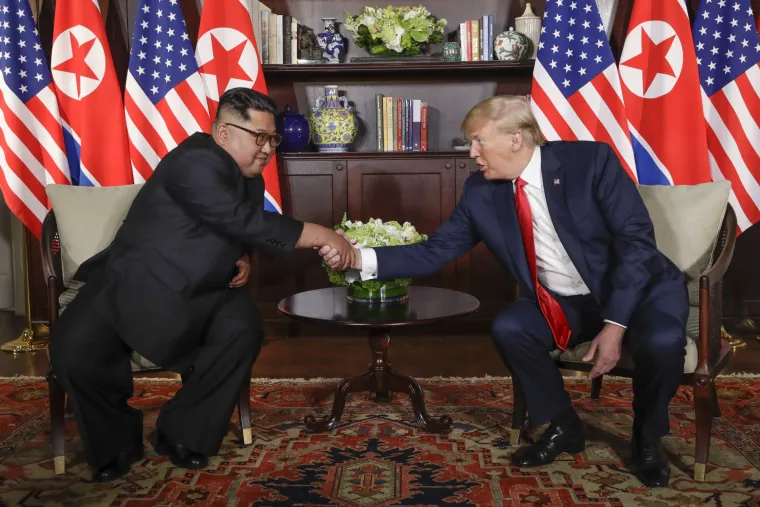 Veliki fotoizvje&scaron;taj: Pogledajte kako je protekao povijesni susret Donalda Trumpa i Kim Jong-una