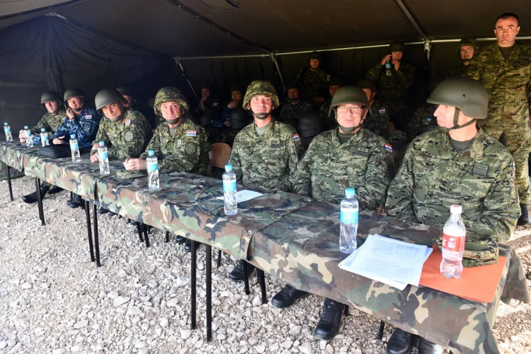 Uz navedene postrojbe u vježbi "Kuna 18&ldquo; sudjelovali su i bojna NBKO, bojna veza, Inženjerijska pukovnija, pukovnija PZO Zapovjedni&scaron;tvo za potporu i Sredi&scaron;te za borbenu obuku.