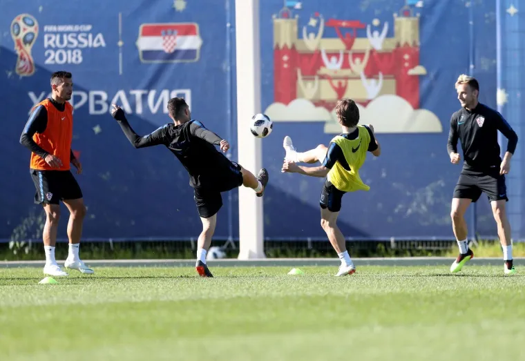 VATRENI NASTAVILI S PRIREMAMA U ŽESTOKOM RITMU: Pogledajte kako treniraju uoči Nigerije