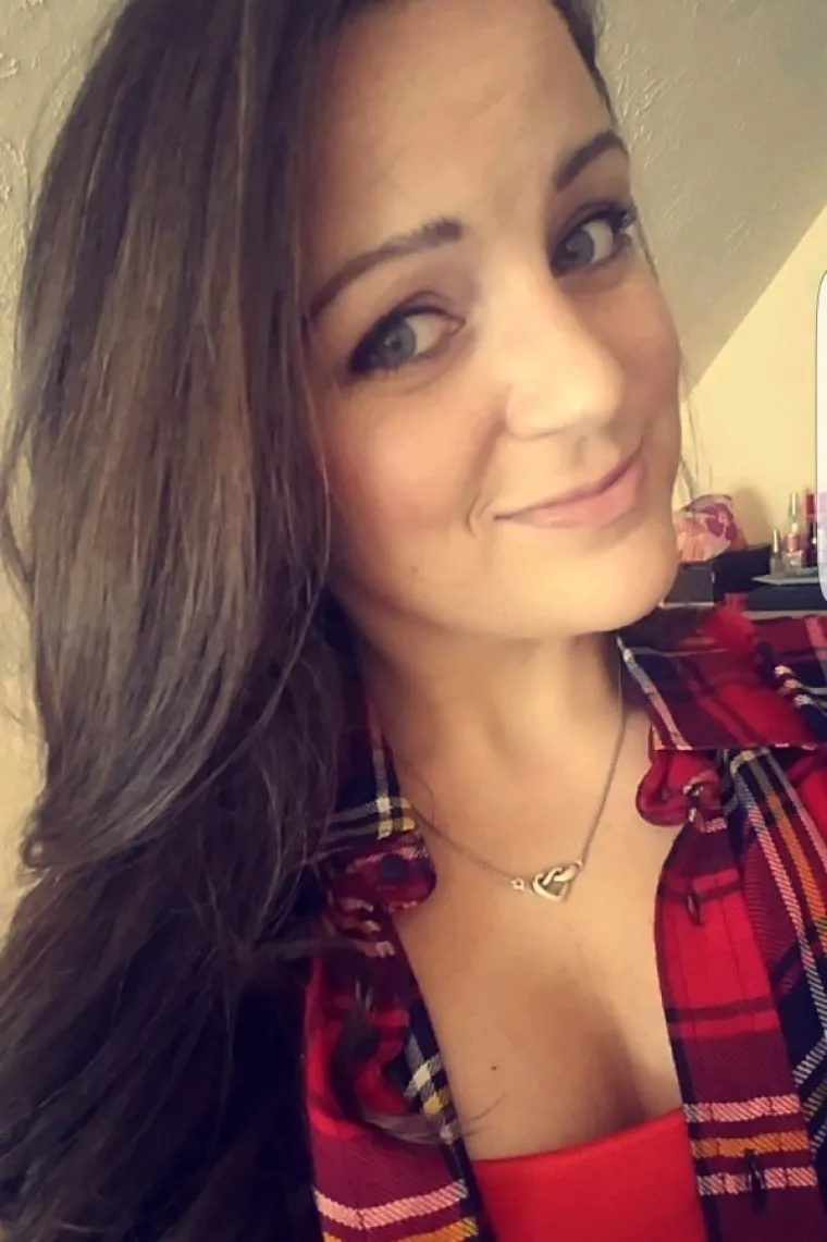 UPORNO POKU&Scaron;AVAJU OŽIVJETI GRUNGE: Sad su posegle i za seksi fotkama, ali jednog detalja se ne odriču