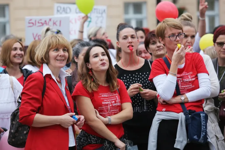 Zaposleni u predškolskom odgoju, kulturi i medijima ne žele raditi do 67 godina