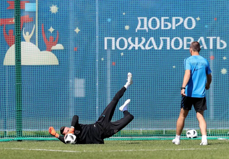 NACIJA MOŽE ODAHNUTI: Igrač bez kojeg Dalić ne može zamisliti zadnju liniju vratio se treninzima