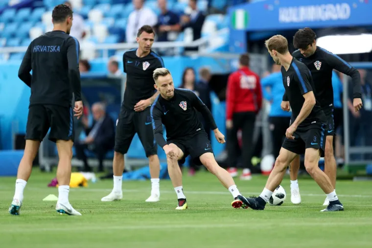 Vatreni trening uoči današnje utakmice: Sve je spremno za veliki spektakl
