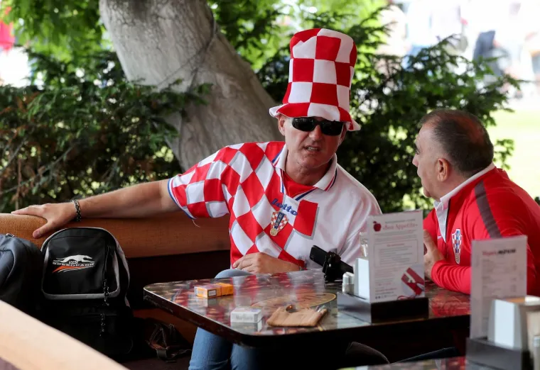 Pogledajte kako su Hrvatski navijači preplavili Kalinjingrad