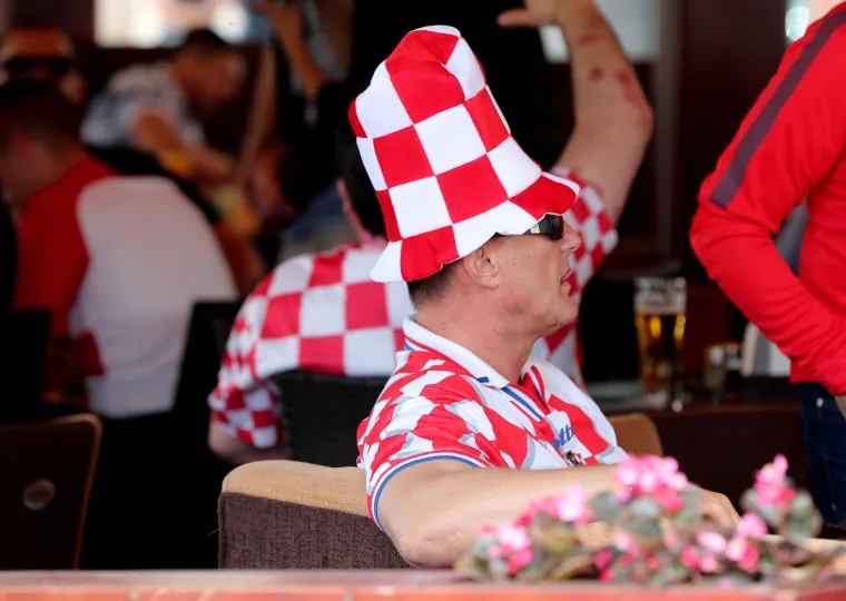 Pogledajte kako su Hrvatski navijači preplavili Kalinjingrad