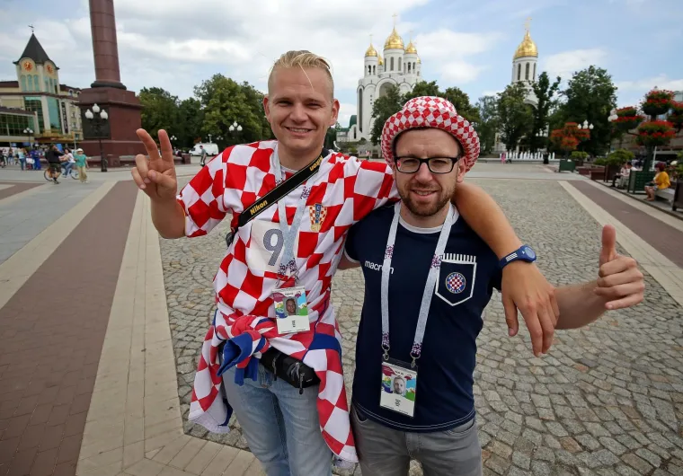 Pogledajte kako su Hrvatski navijači preplavili Kalinjingrad